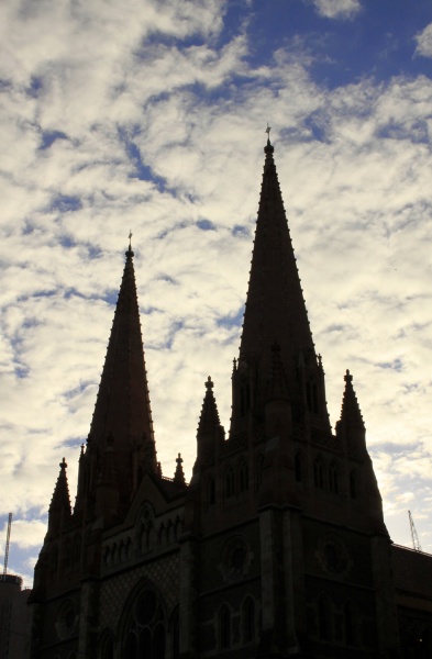 File:Church in Melborne s.jpg