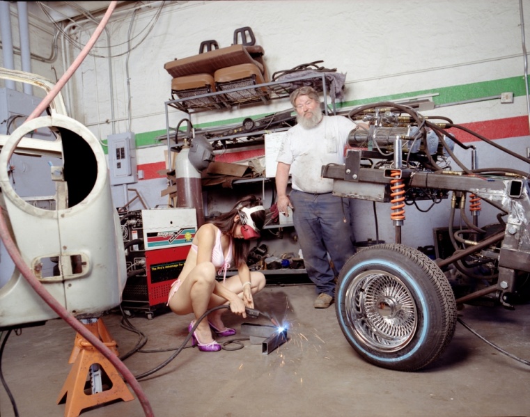 File:Liz Cohen welding.jpg