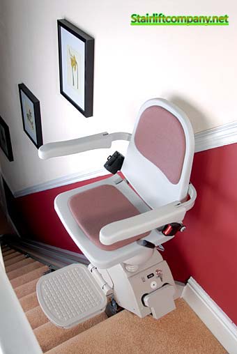 File:Stairlifts 2.jpg